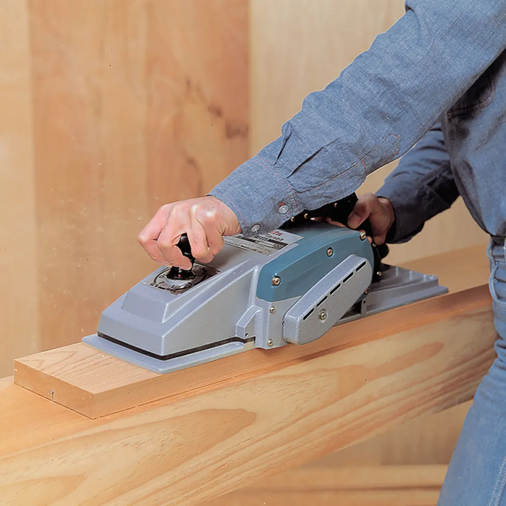 Makita 1806B Zimmermannshobel 170 mm 1.200 W im Koffer