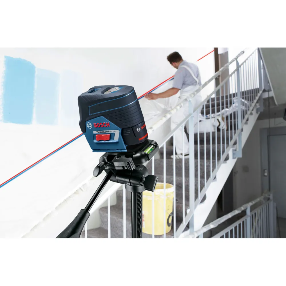 Bosch Kombilaser GCL 2-50 C / 4x 1,5 V-LR6-Batterien + Akku-Adapter inkl. BT 150 + RM 2 + Laserzieltafel Tasche - 0601066G02