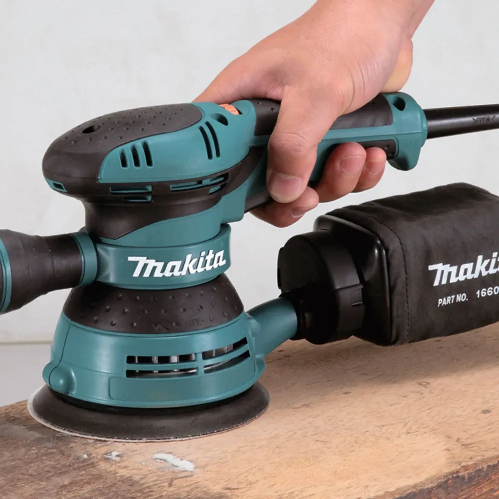 Makita BO5041J Exzenterschleifer 125 mm 300 W im MAKPAC