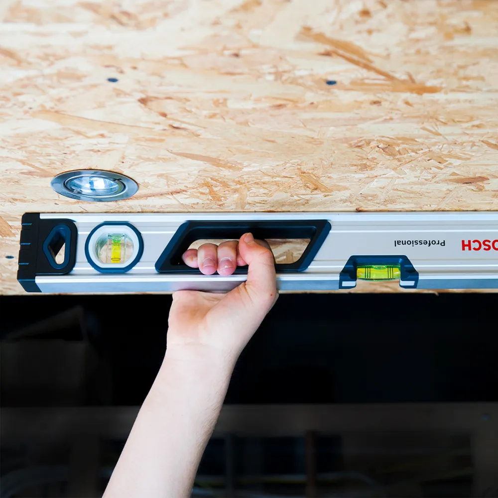 Bosch Wasserwaage mit Durchgriffsöffnung 120 cm - 1600A016BR